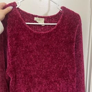 Oversized magenta sweater